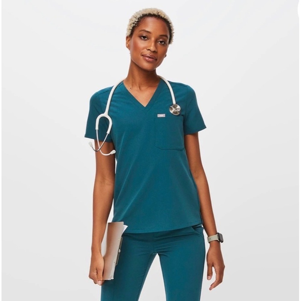 FIGS Catarina One-Pocket Scrub Top Women's Teal Caribbean Blue L Medical Uniform